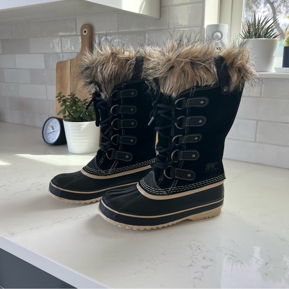 Sorel Women’s Joan of Arctic Waterproof Snow Boots Fur trim - Picture 5 of 10